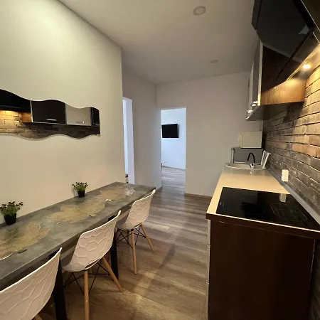 Apartmentsbymatyrafa-iii * Tarnowskie Gory
