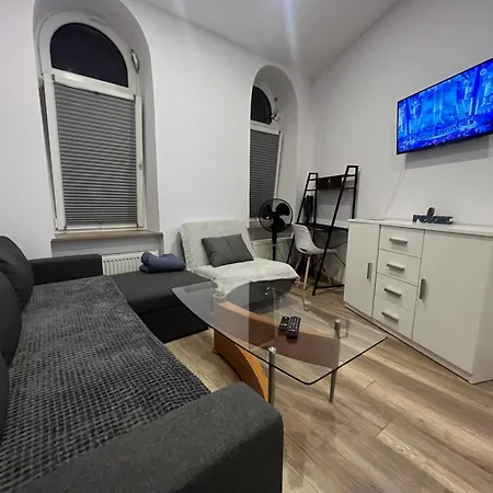 Apartmentsbymatyrafa-iii Apartment
