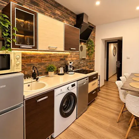 Apartmentsbymatyrafa-iii Тарновськє-Гури