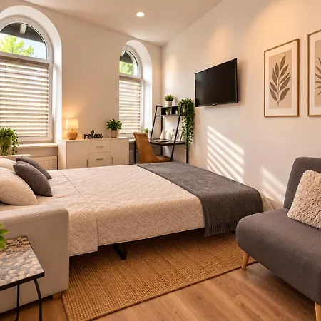 Apartmentsbymatyrafa-iii Апартаменти *