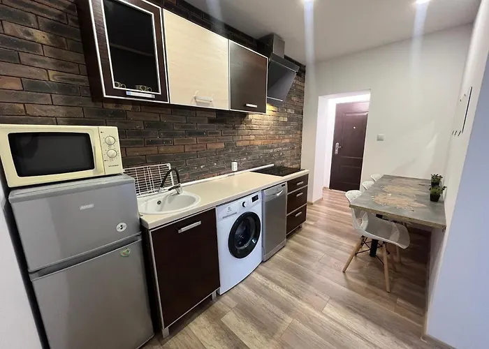 Apartmentsbymatyrafa-iii דירה