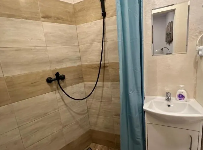 Apartmentsbymatyrafa-iii דירה