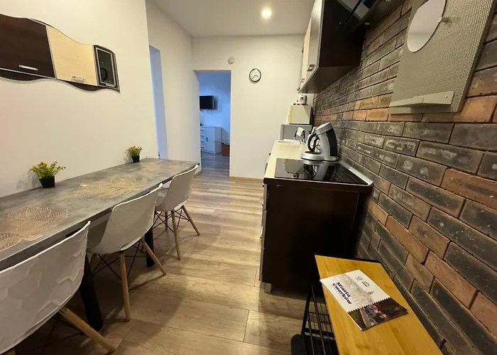 Apartmentsbymatyrafa-iii טרנובסקי גאורי