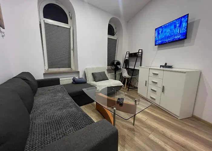 Apartmentsbymatyrafa-iii דירה